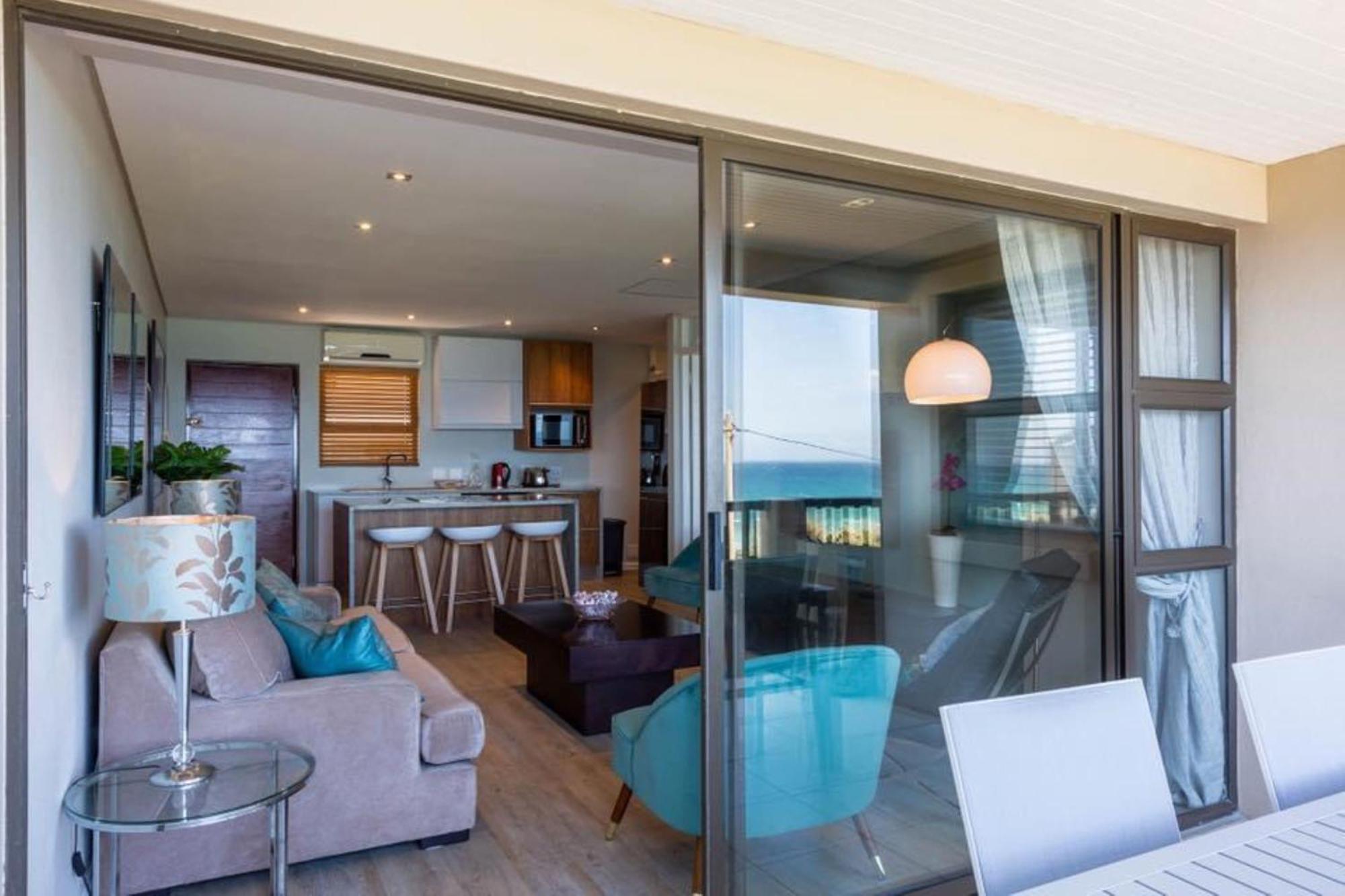Апартаменты 6 Dolphin Views La Mercy Beachfront Экстерьер фото